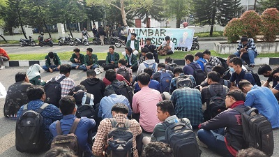 KAM Sekawasan USU Gelar Dialog Publik, Minta Rektor Evaluasi Oknum Direktur Ditmawalumni