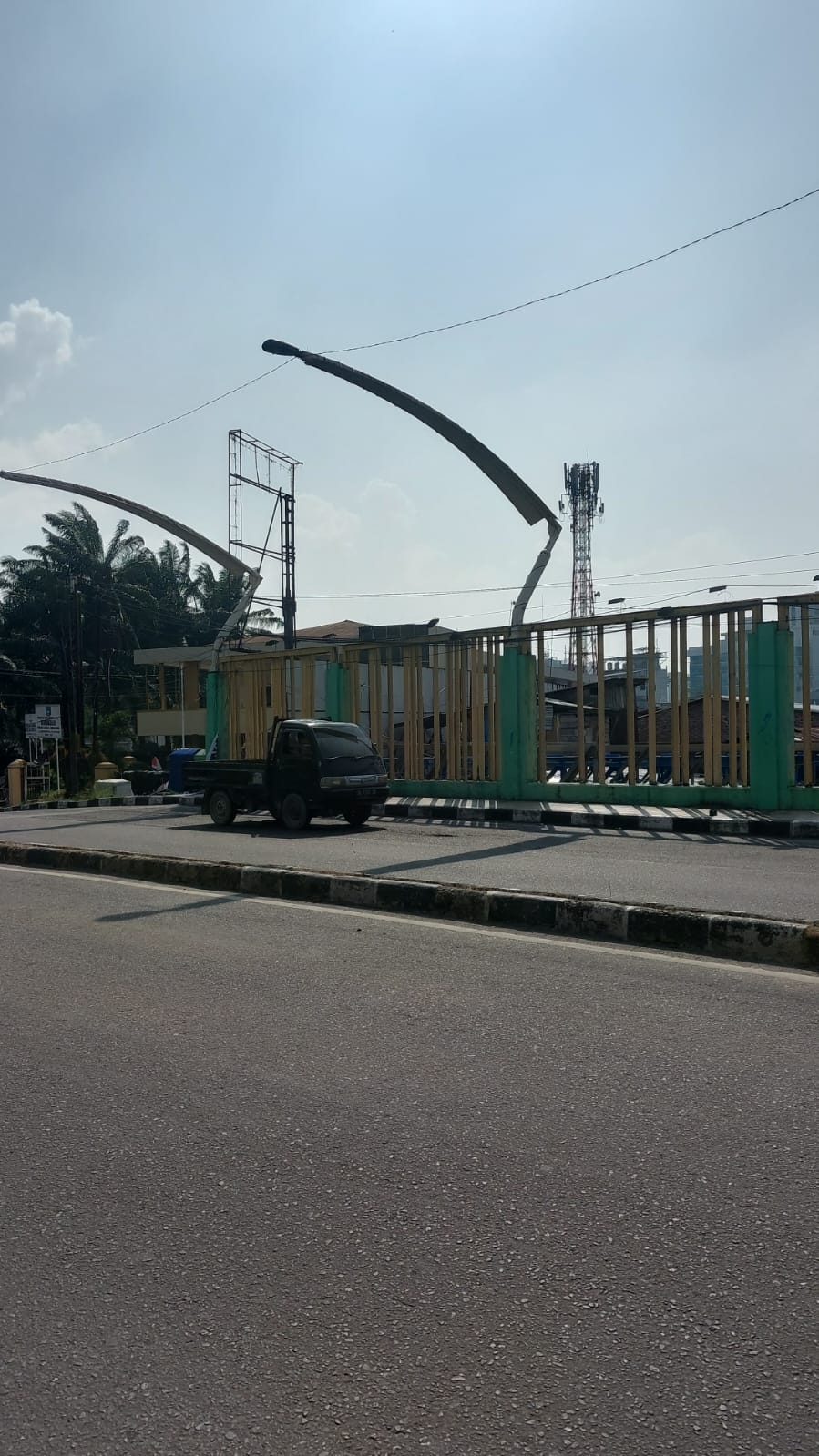 Akibat Kelembaban Udara Rendah, Cuaca Terasa Sangat Panas