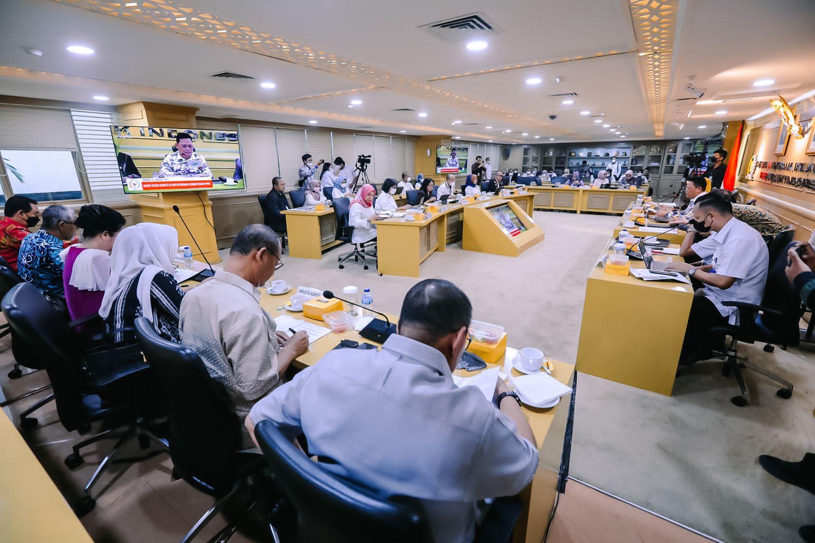 Komite III DPD RI Bahas RUU KIA Dengan Menteri PPPA