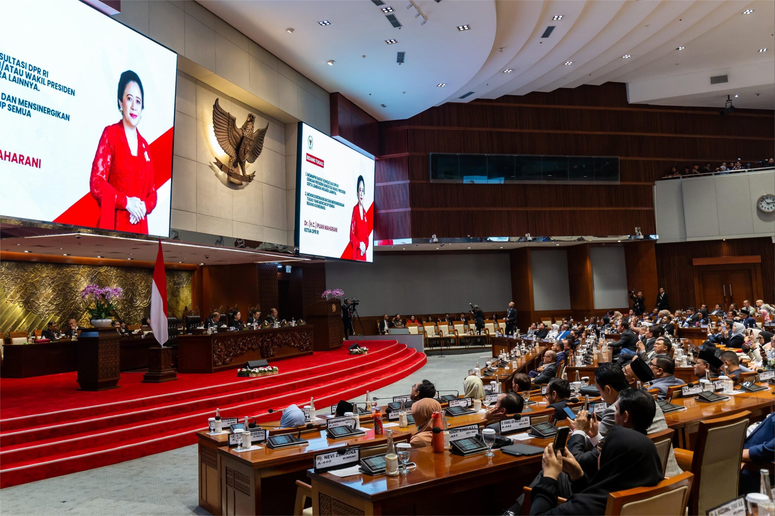 DPR RI Tetapkan Susunan Pimpinan Komisi Komisi