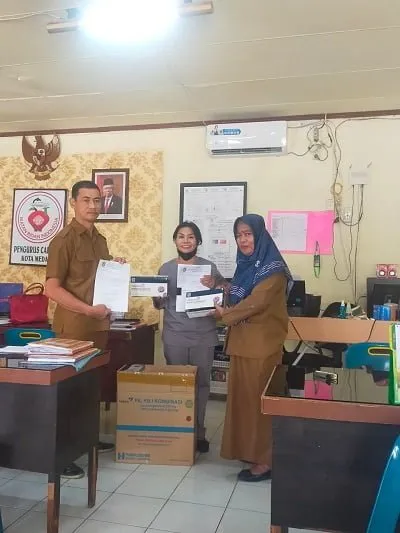 DPPKB Kota Medan Serahkan Rapid Test ke IBI