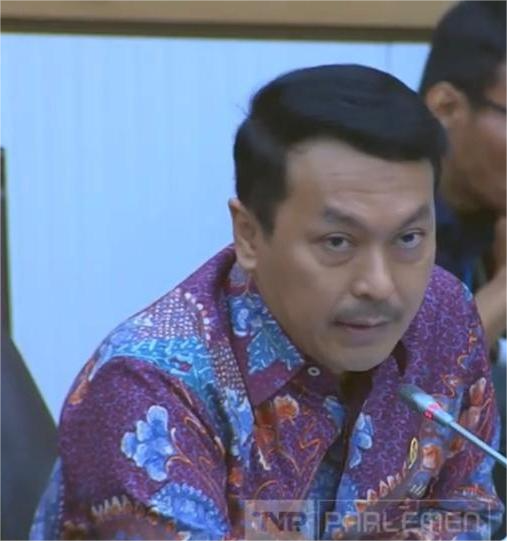 Saat Rapat Kerja Dengan Menteri Erick Tohir, Rudi Hartono Bangun Kritisi BUMN