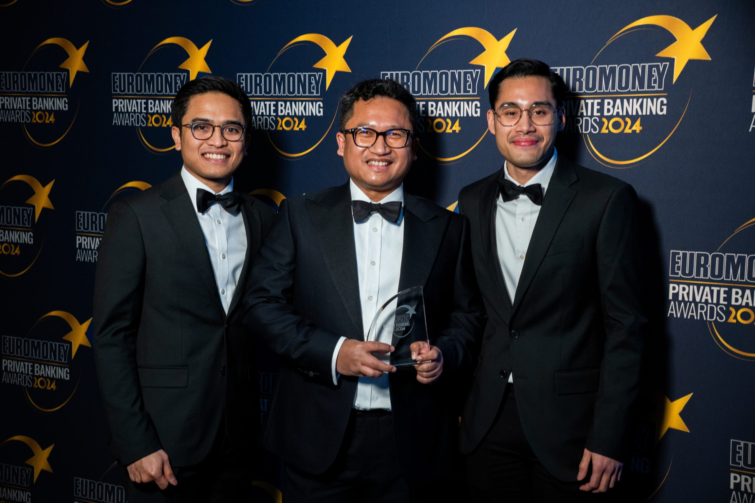 Terus Berinovasi, Bisnis Wealth Management Bank Mandiri Sabet Dua Penghargaan Euromoney 2024