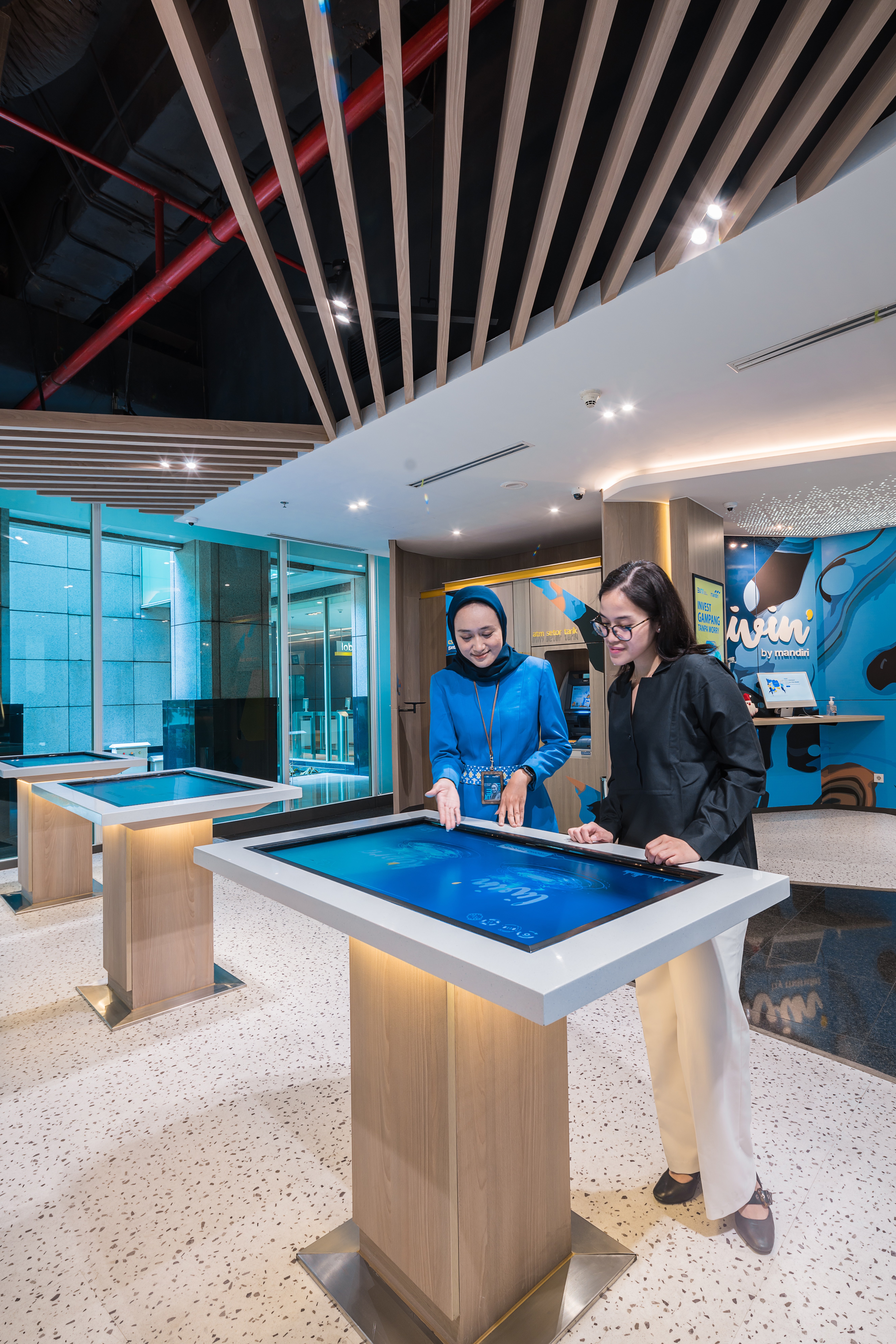 Disiplin Menyemai Talenta Pegawai, Bank Mandiri Kembali Menuai Gelar Kampiun LinkedIn Top Companies 2024