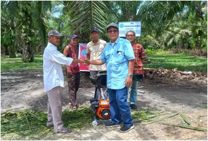 Dosen Polmed Rancang Mesin Pencacah Daun Sawit Perajin Kompos