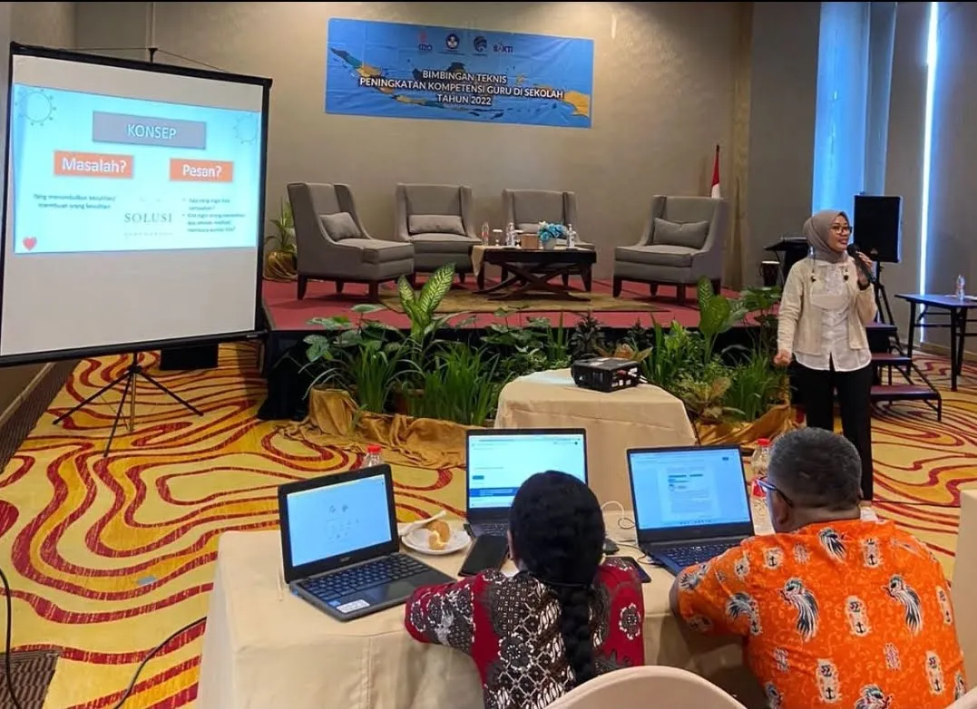 Guru Daerah 3T Kota Sorong Ikut Pelatihan Literasi Digital
