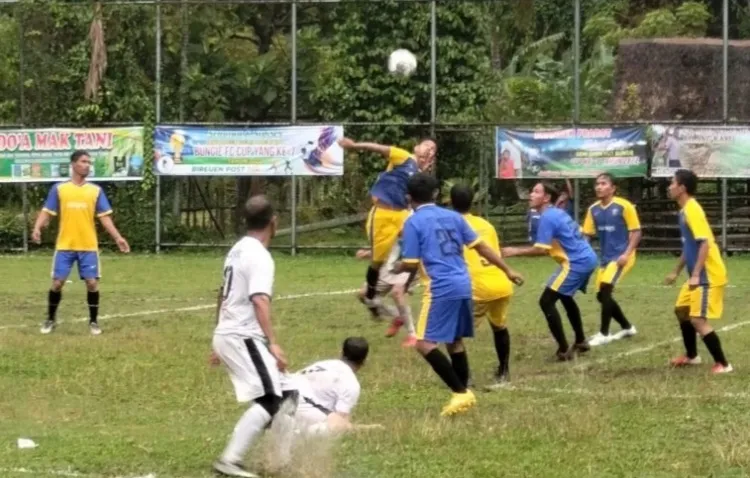 Sore Ini, Meungit FC Kontra Gigieng Putra FC