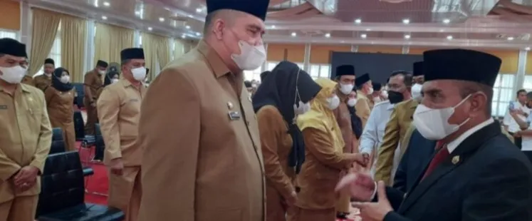 Gubsu: Pejabat Jangan Merasa Sok Pintar