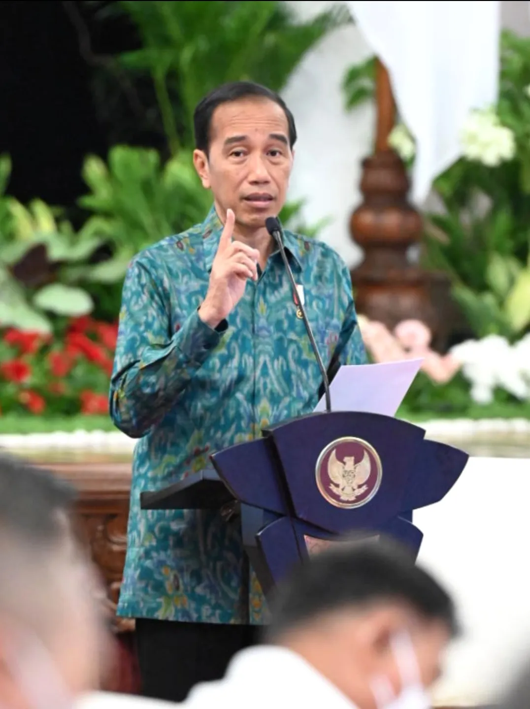 Jokowi Apresiasi Inflasi Semakin Turun, Minta Mendagri Ingatkan Daerah yang Abai