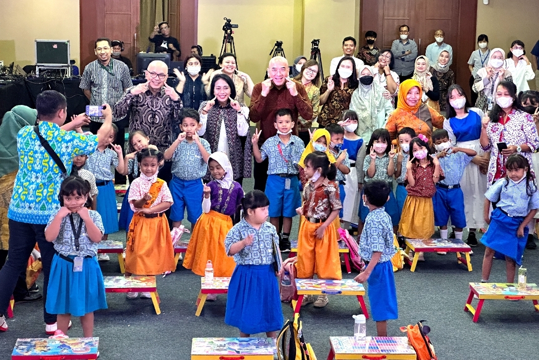 Terbitkan Buku Cerita Anak, Menteri PPPA Apresiasi Tanoto Foundation