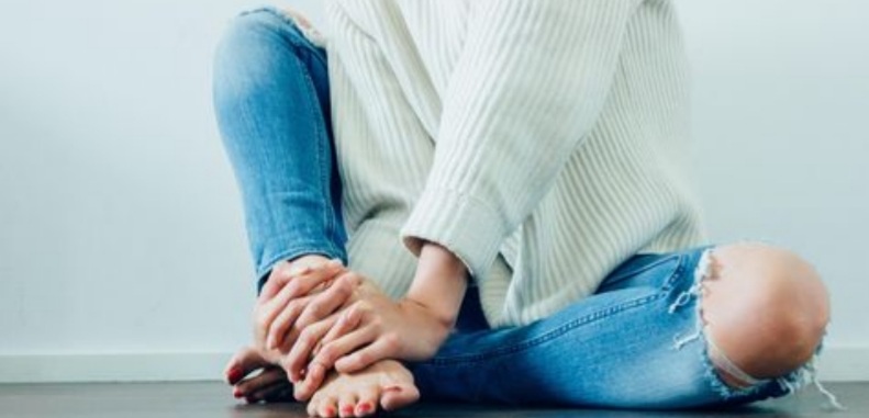 11 Cara Menghilangkan Bengkak Di Kaki Tanpa Obat