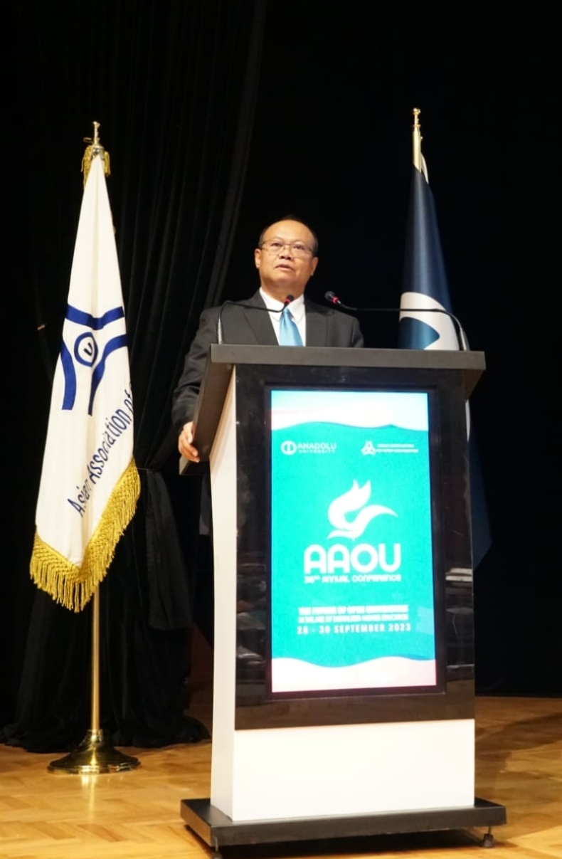 Menjabat Presiden AAOU, Rektor UT Buka Konferensi Perguruan Tinggi Jarak Jauh se-Asia di Istanbul