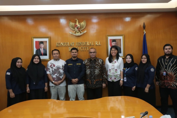 Konjen RI Davao City Filipina Apresiasi KKN Internasional Mahasiswa FKIP UMSU
