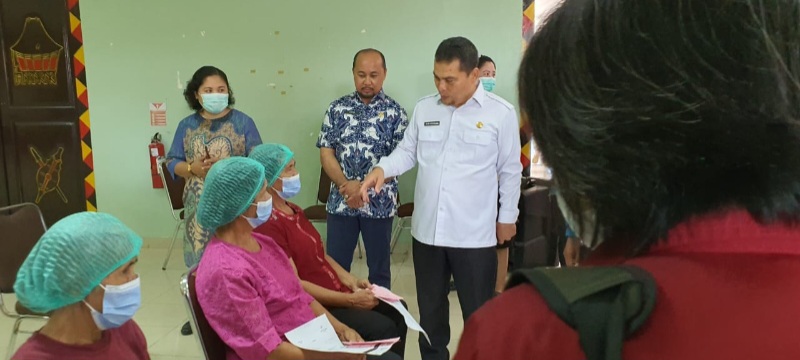 Dinas Kesehatan Sumut Gelar Operasi Katarak Di Kepulauan Nias