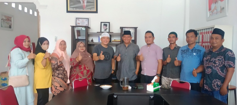 Guru ASN PPPK 2022 Bernafas Lega, Apresiasi Ketua DPRD Madina H Erwin Efendi Lubis Tampung Keluhan Gaji