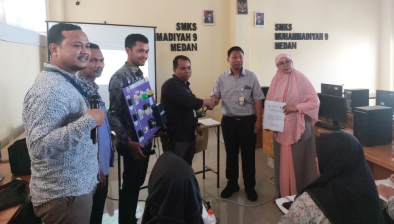 Polmed Dan UiTM Malaysia Laksanakan Kolaborasi Pengabdian TCSC Di SMKS Muhammadiyah 9 Medan