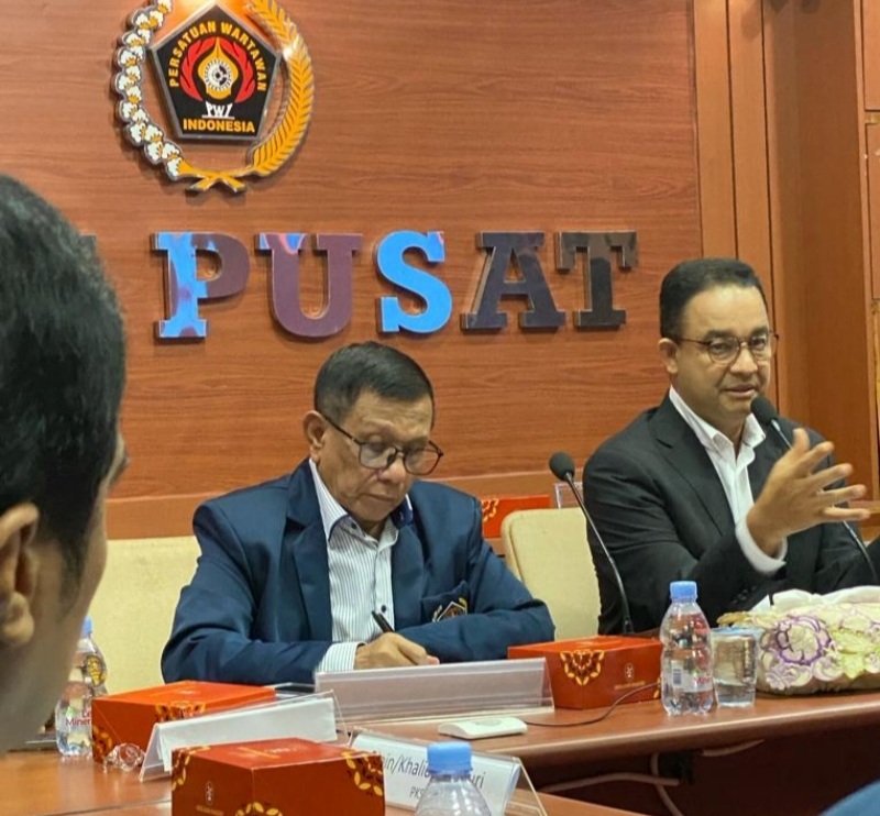 Anies Baswedan Sambangi PWI Pusat