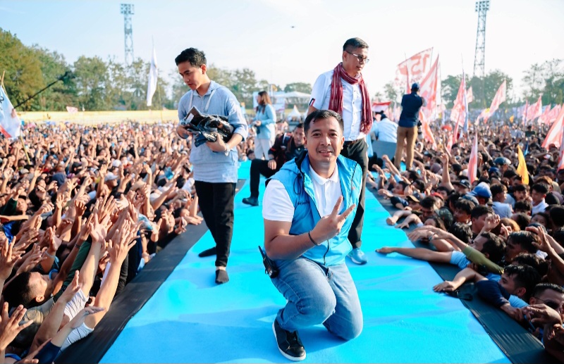 Hadiri Konser Musik Koalisi Indonesia Maju, Gibran Ingatkan Warga Sumut Jangan Golput 14 Februari Nanti