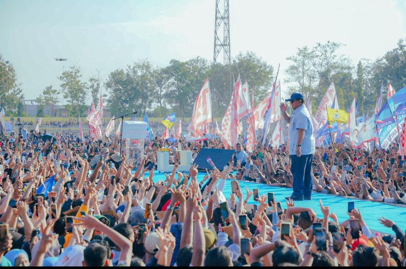 Jelang Hari Pencoblosan, Elektabilitas Prabowo - Gibran Jauh Melampaui Dua Kandidat Lainnya
