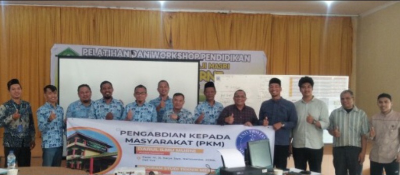 Tim PKM UMA Sosialisasikan Potensi Energi Terbarukan Di Pondok Pesantren DIM