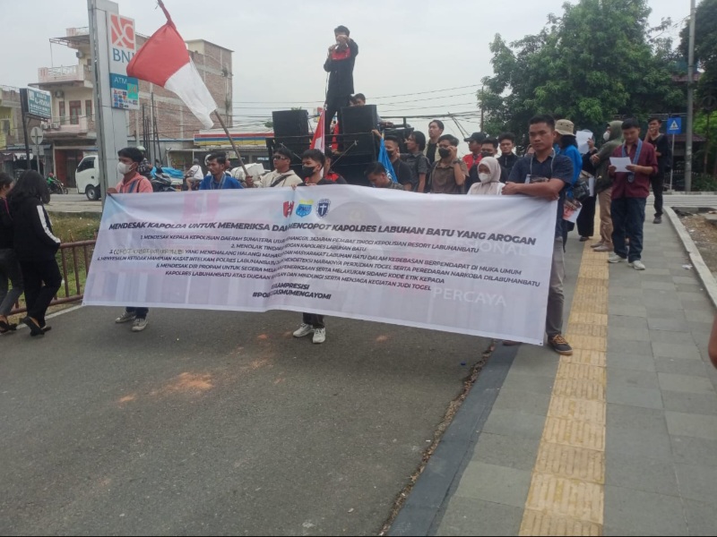 Demo Di Poldasu Minta Kapolres Labuhanbatu Dicopot