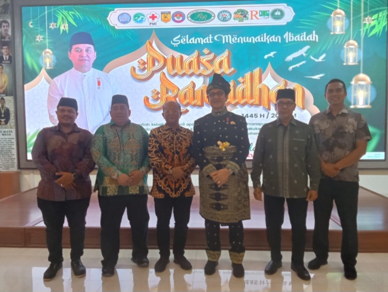 Terima Anugerah Kesultanan Deli, Pemilu Lancar Dan Sambut Ramadan, DR H Rahmat Shah Gelar Syukuran