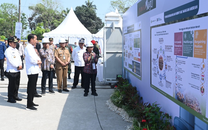 Pangdam I/BB Dampingi Presiden RI Resmikan Pabrik Minyak Makan Merah Pagar Merbau