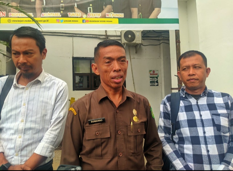 Penuhi Panggilan Penyidik, Dirut PUD Pasar Medan Dukung Kejari Berantas Korupsi