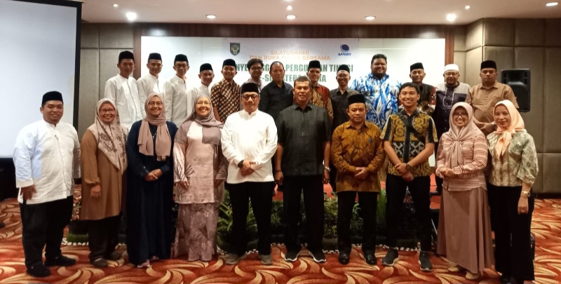 Pengurus Yayasan UISU Buka Puasa Bersama Badan Penyelenggara PT