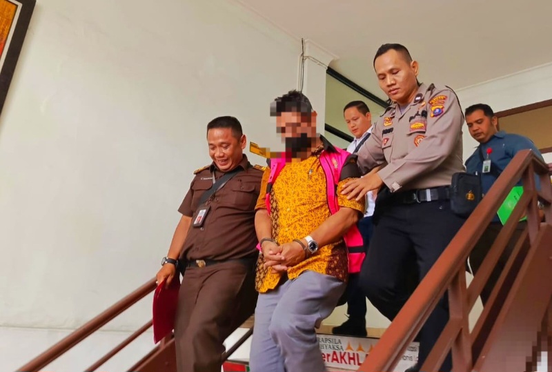 Kejari Medan Tahan Eks Direktur Keuangan RSUP H Adam Malik