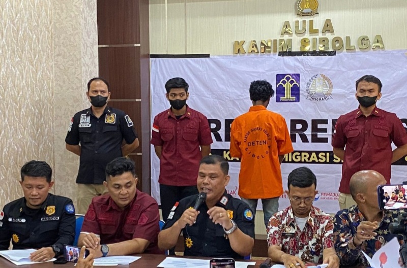 Kabur Dari Medan DPO Warga Nepal Diamankan Imigrasi Sibolga