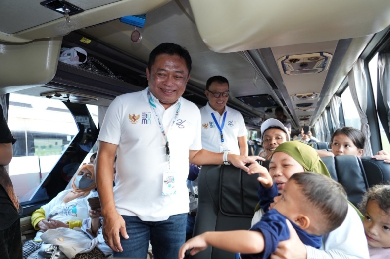 TelkomGroup Berangkatkan Lebih Dari 2.000 Pemudik Melalui Jalur Darat dan Laut