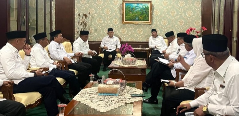 Pasca Libur Lebaran Kakanwil Kemenag Sumut Gelar Rapat