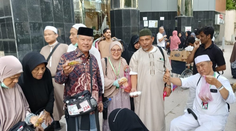 Menikmati Makanan Khas Indonesia Di Shisha Makkah