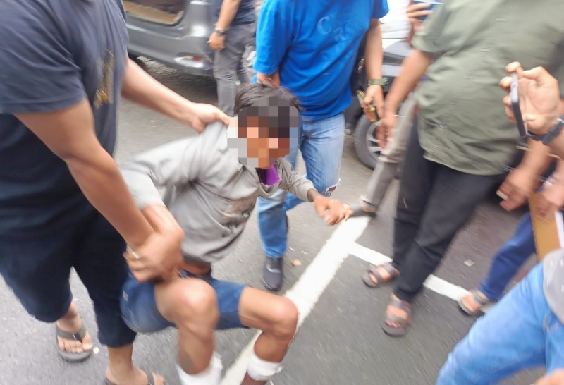 Polisi Tembak Begal Sadis Jl. Williem Iskandar