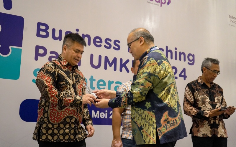 PTPN III (Persero) Raih Peringkat I BUMN Tipe B Nilai Belanja Terbesar PaDi UMKM Sumut Tahun 2024