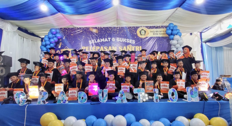 Yayasan Perguruan Bina Santri Medan Gelar Wisuda Akbar Tahun 2024