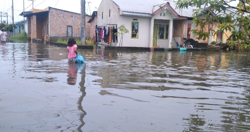 Ratusan Rumah Komplek TKBM Sei Mati Terendam Banjir