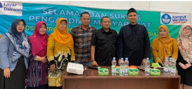 Dosen Prodi Pendidikan Bahasa Indonesia FKIP UNIVA Medan Pengabdian Masyarakat