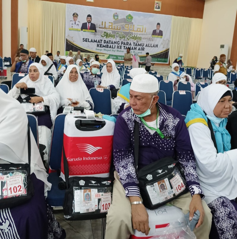 352 Jamaah Haji Kloter 14 Kembali Seorang Wafat Di Tanah Suci