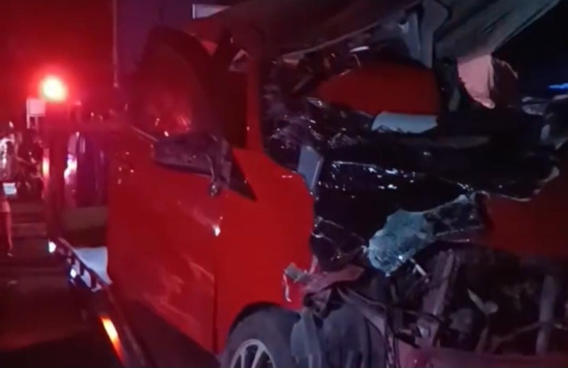 Mobil Ditabrak KA Di Kampung Lalang, 2 Meninggal, 4 Luka Parah