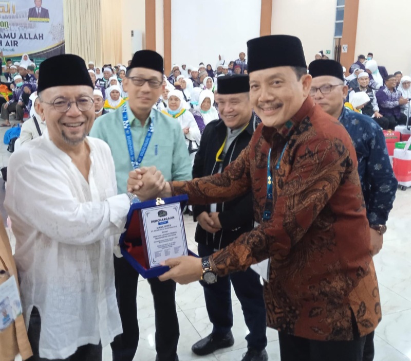ALS Raih Penghargaan Angkutan Haji Sumut Terbaik 2024
