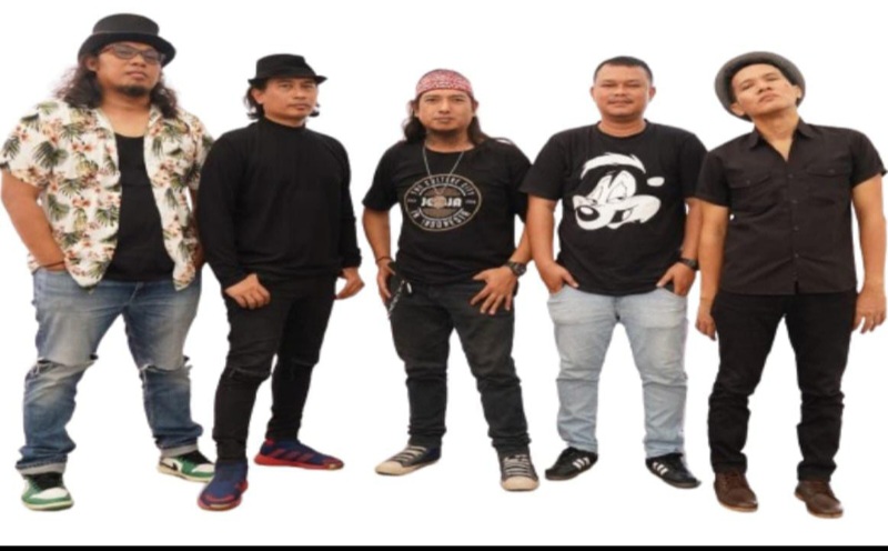 17 Agustus, Radiotron Hibur Warga Tebing Tinggi