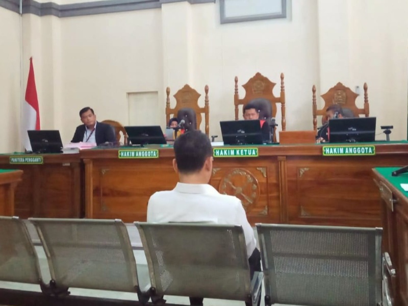 Fakta Sidang Tak Buktikan Terima Rp1,4 M, Hakim Diminta Bebaskan Mantan Kadinkes Sumut
