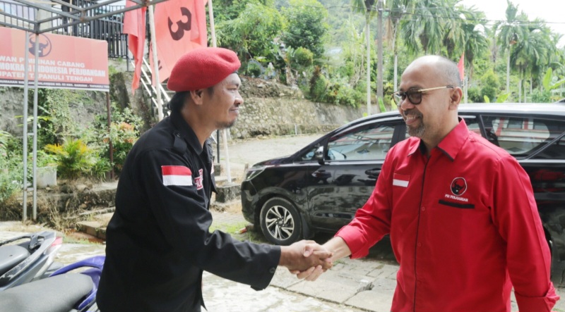 Blusukan Barry Simorangkir Ke 17 DPC PDI Perjuangan Di Sumut