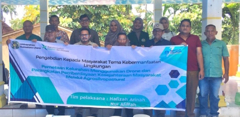 Dosen Fakultas Kehutanan USU Sosialisasi Drone Untuk Pemetaan Kelurahan Dan Simulasi Pembuatan Pakan Ternak