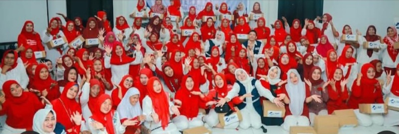 Ratusan Single Mother Binaan SWF Terima Bantuan Dan Dilatih Merangkai Bunga