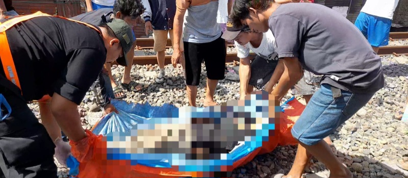 Minta Rokok, Dodo br Panjaitan Tewas Ditabrak Kereta Api