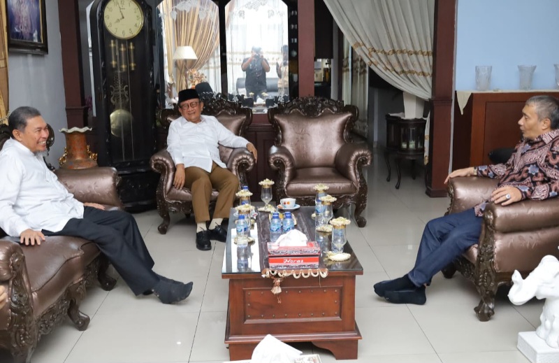 HIRO Bertemu RE Nainggolan Bahas Pilkada Medan Dan UMKM