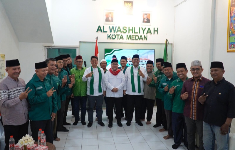 Silaturahim Ke Al Washliyah, Ini Pesan Ketuanya Ke Ridha-Rani